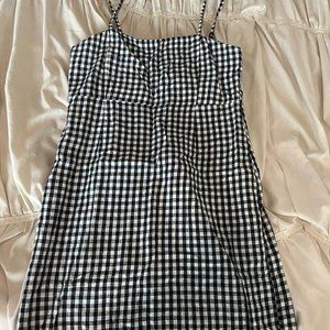 gingham dress